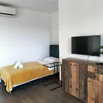 Отель Swit
